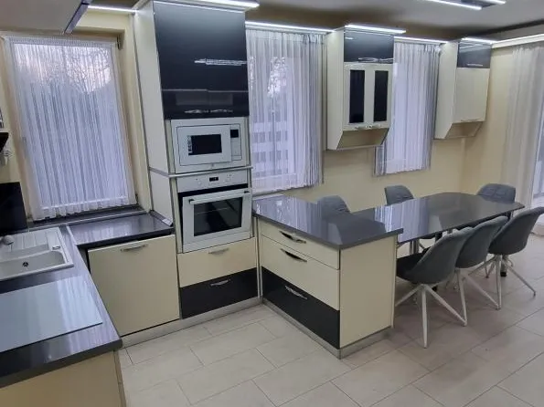 Kiadó lakás Tata 129 nm