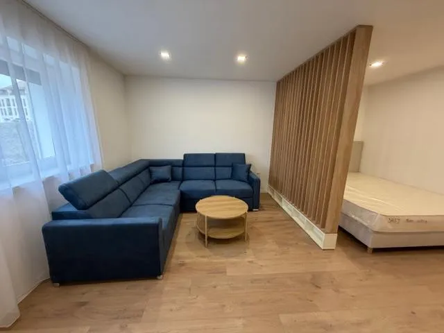 Kiadó lakás Tata 45 nm