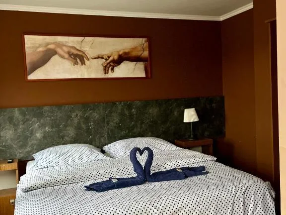 Eladó kereskedelmi és ipari ingatlan Mocsa 949 nm