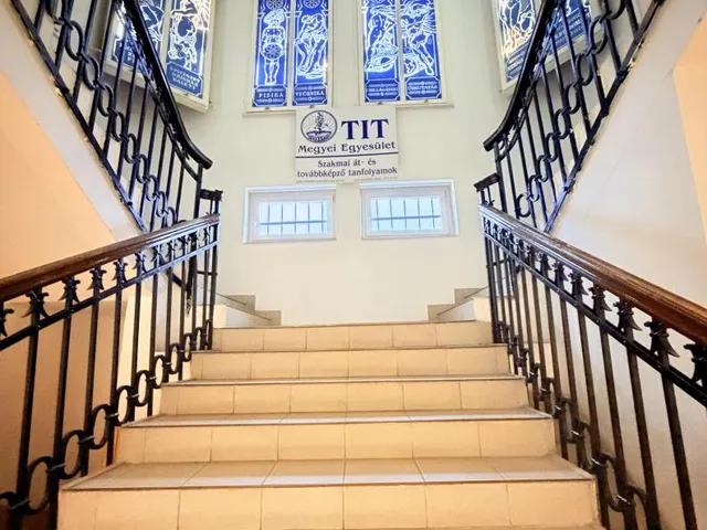 Eladó kereskedelmi és ipari ingatlan Tatabánya 514 nm