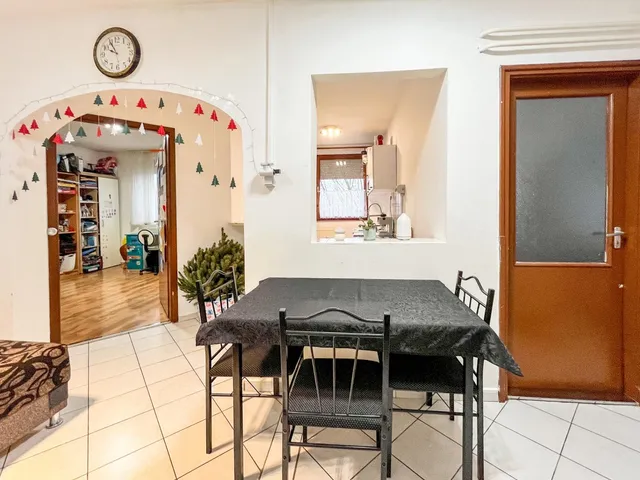 Eladó lakás Komárom