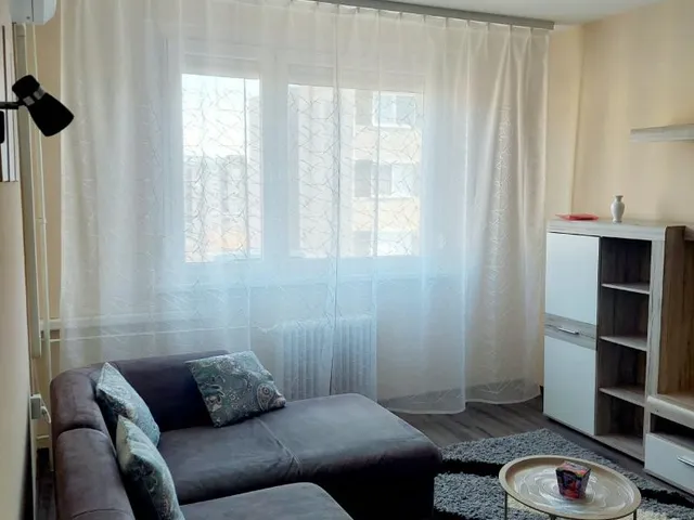 Kiadó lakás Tatabánya 53 nm