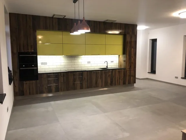 Kiadó lakás Tata 133 nm