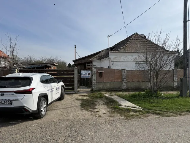 Eladó ház Mocsa 89 nm