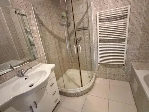 Kiadó lakás Tata 79 nm