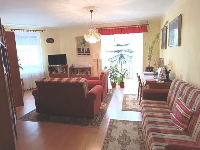 Eladó lakás Tatabánya 73 nm