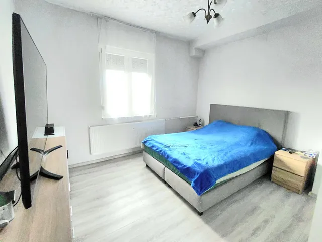 Eladó lakás Almásfüzitő 64 nm