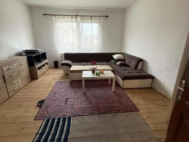 Eladó ház Komárom 98 nm