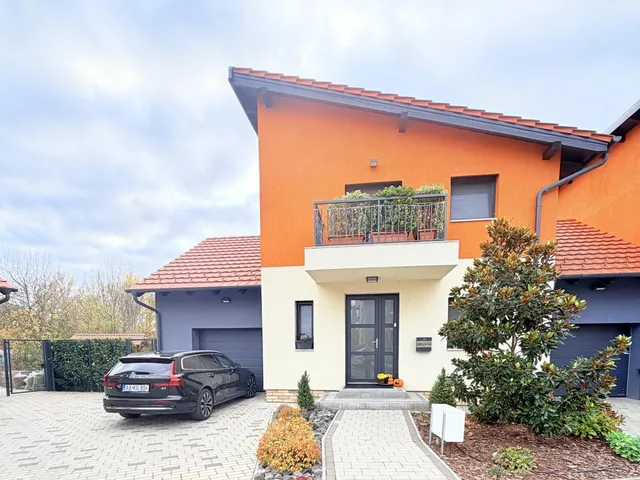 Eladó ház Tata 170 nm