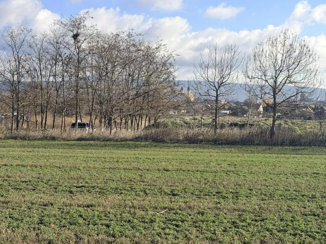 Eladó telek Tata 3400 nm