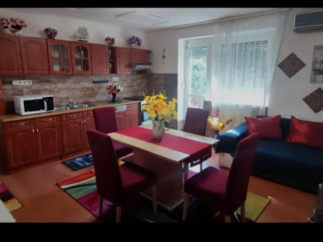 Eladó lakás Oroszlány 52 nm