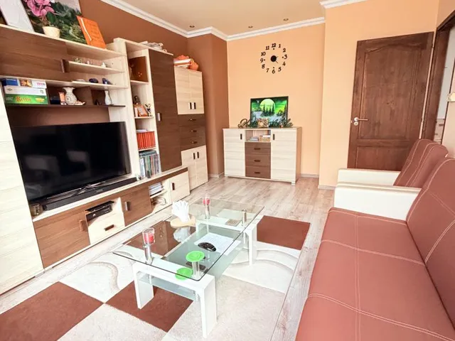 Eladó lakás Tata 48 nm