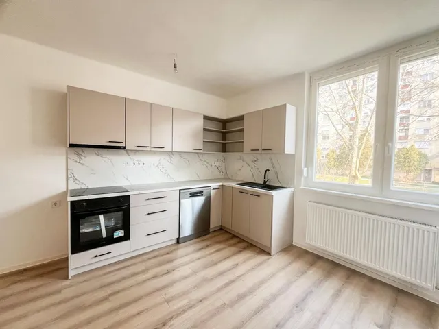 Eladó lakás Tatabánya 57 nm