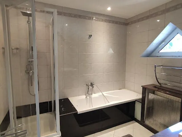 Kiadó ház Tata 140 nm