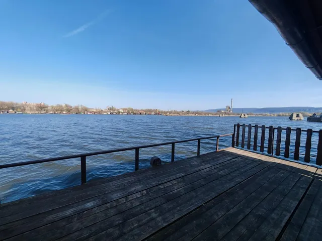 Eladó üdülő és hétvégi ház Tatabánya 33 nm