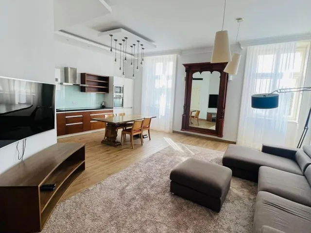 Kiadó lakás Tata 81 nm