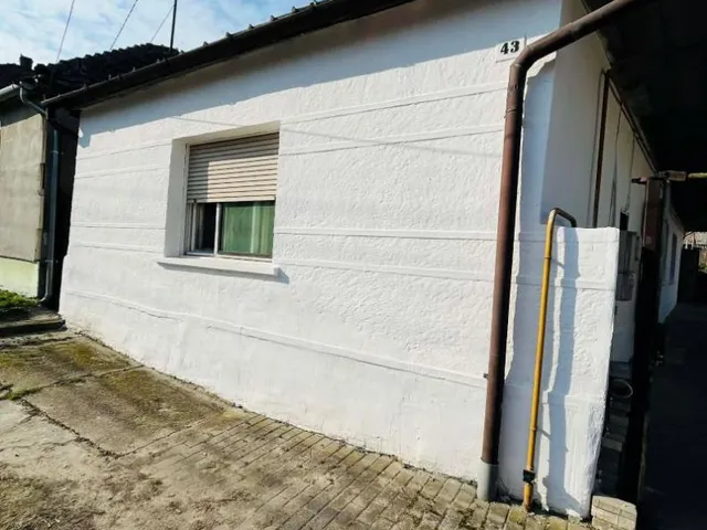 Eladó ház Lábatlan 68 nm