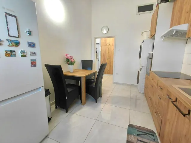 Eladó lakás Komárom 34 nm