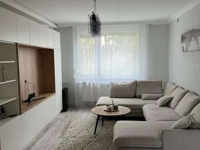 Kiadó lakás Komárom 72 nm