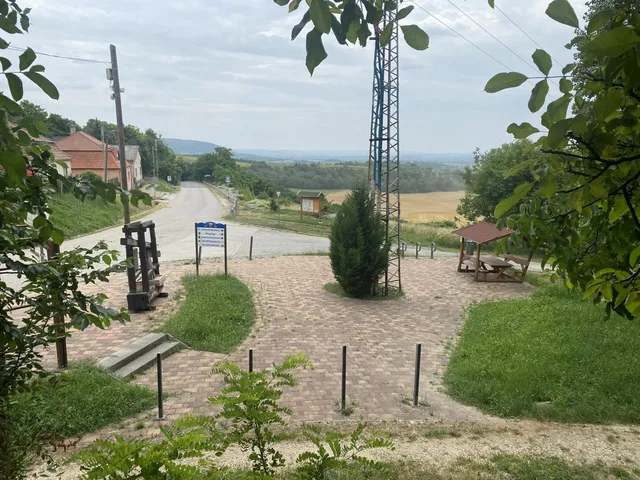 Eladó telek Dunaszentmiklós 50 nm