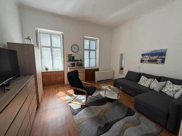 Kiadó ház Tata 50 nm