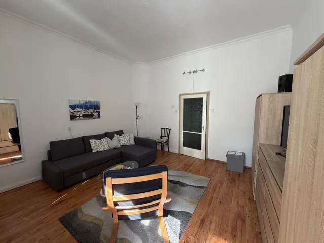 Kiadó ház Tata 50 nm