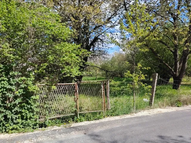 Eladó üdülő és hétvégi ház Oroszlány 1615 nm