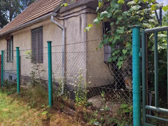 Eladó üdülő és hétvégi ház Oroszlány 45 nm