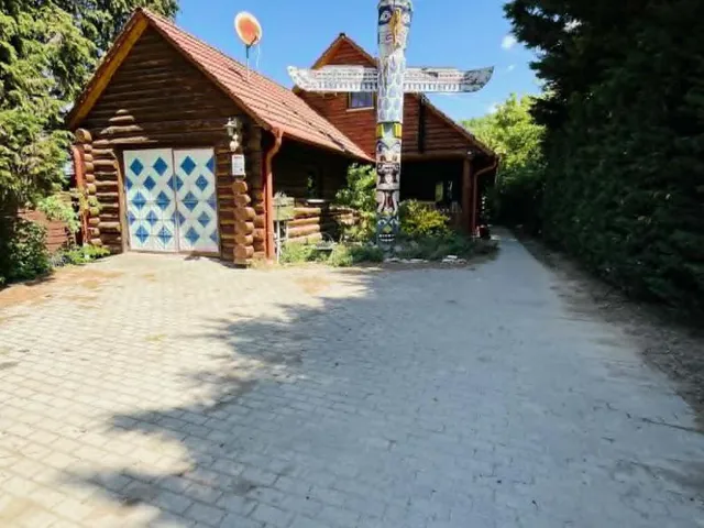 Eladó ház Dunaalmás 170 nm