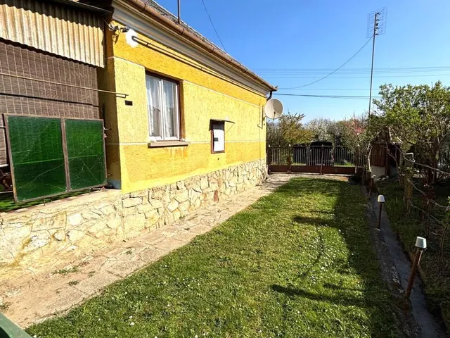 Eladó ház Kisbér 60 nm