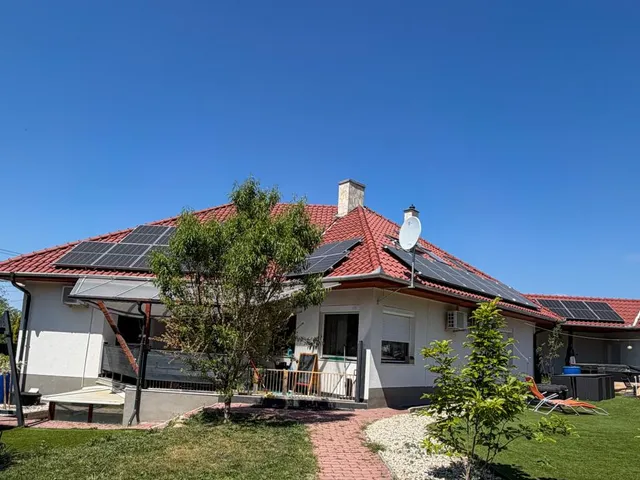 Eladó ház Tata 290 nm