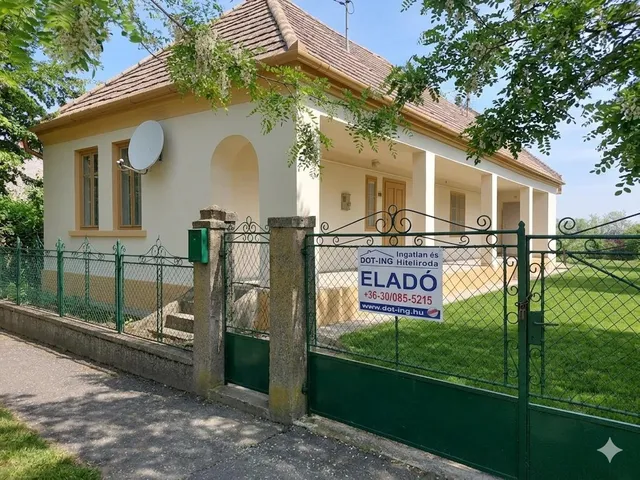 Eladó ház Sikátor 102 nm