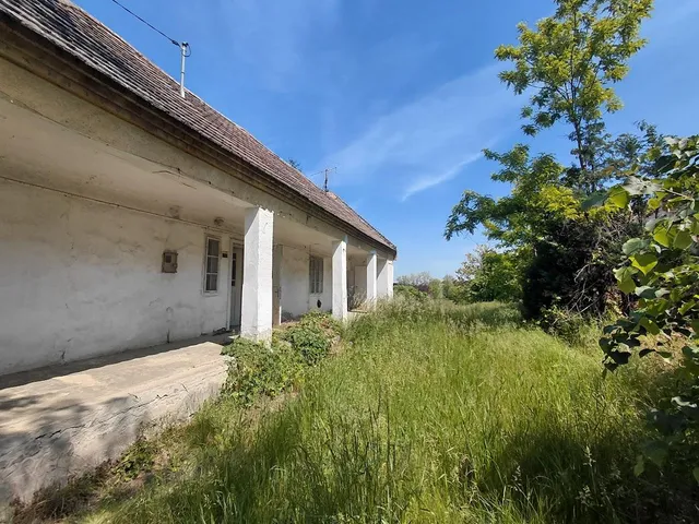 Eladó ház Sikátor 102 nm