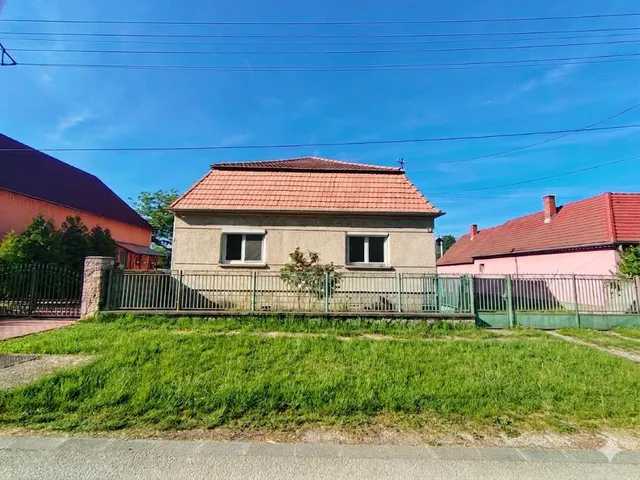 Eladó ház Bokod 145 nm
