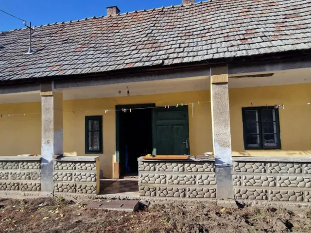 Eladó ház Ete 95 nm