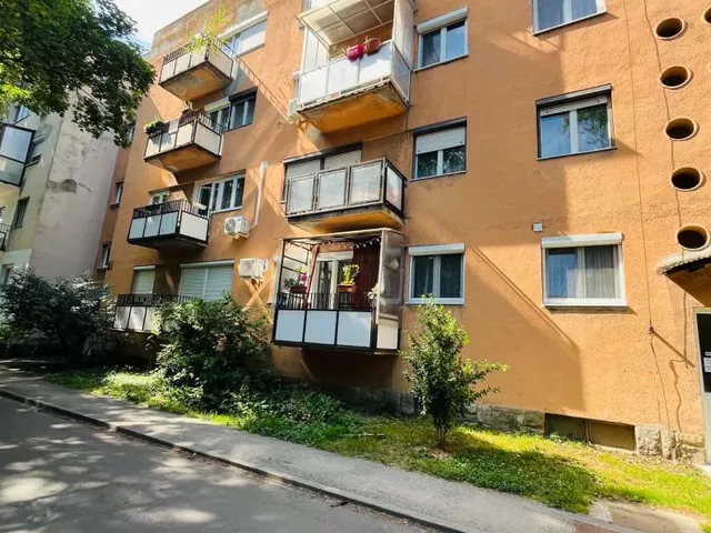 Eladó lakás Tatabánya 57 nm
