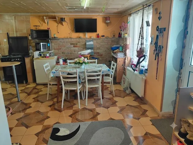 Eladó ház Ászár 90 nm