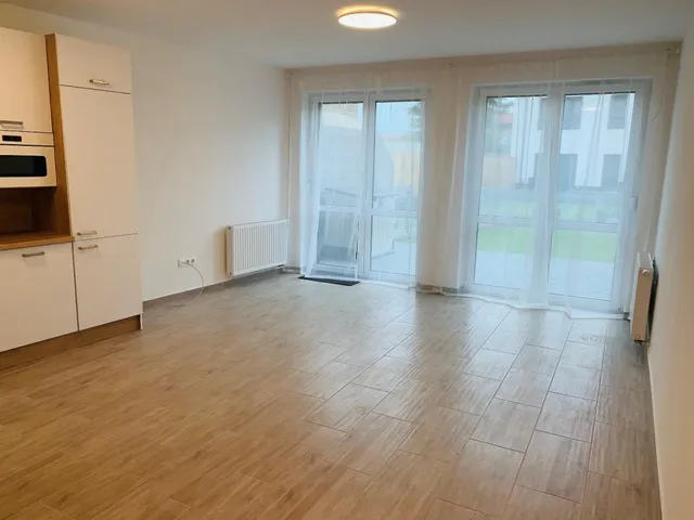 Kiadó lakás Tata 110 nm