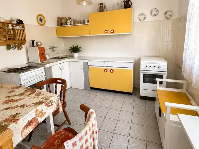 Eladó ház Komárom 185 nm