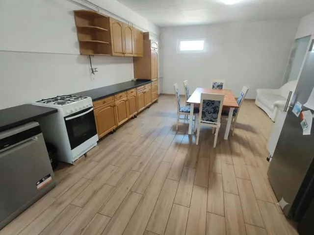 Eladó ház Komárom 90 nm