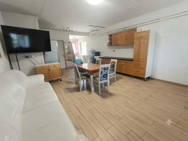 Eladó ház Komárom 90 nm
