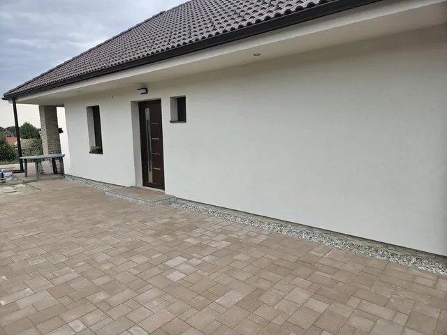 Eladó ház Dunaszentmiklós 84 nm