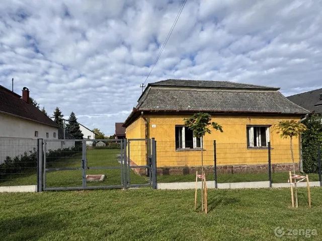 Eladó ház Kisbér 90 nm