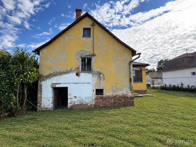 Eladó ház Kisbér 90 nm
