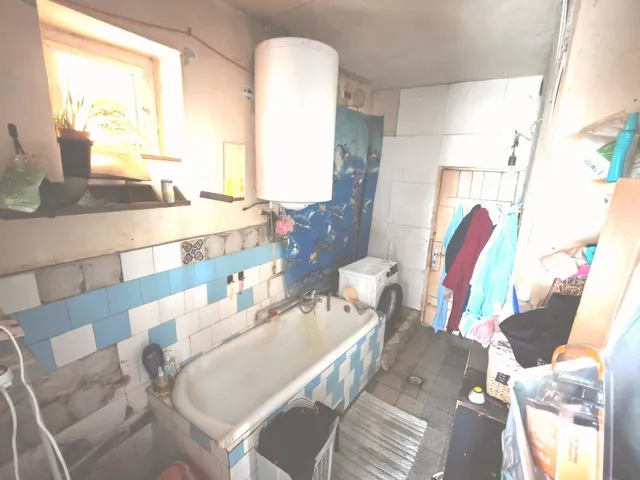 Eladó ház Naszály 85 nm