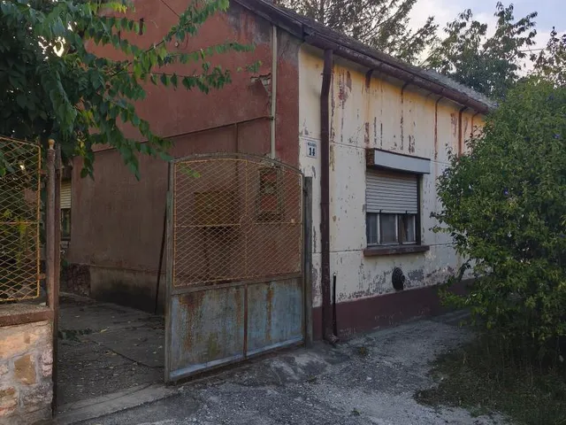 Eladó ház Komárom 80 nm