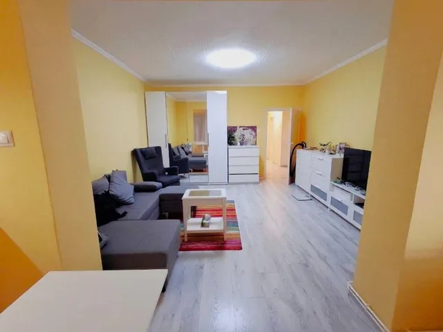 Eladó lakás Tatabánya 64 nm