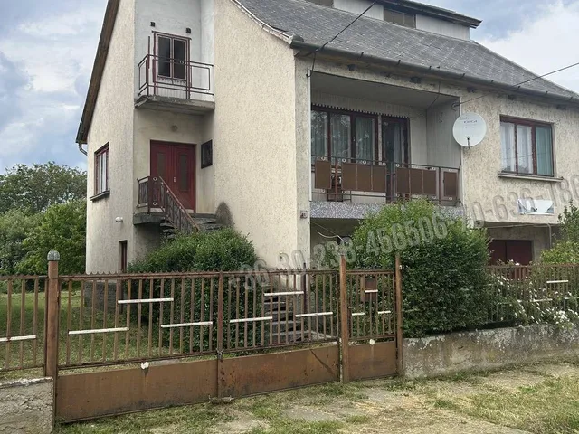 Eladó ház Verpelét 200 nm