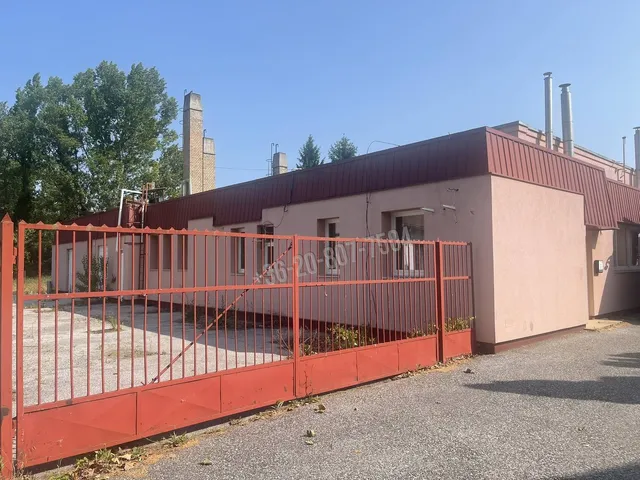 Eladó kereskedelmi és ipari ingatlan Andornaktálya, Rákóczi Ferenc utca 600 nm