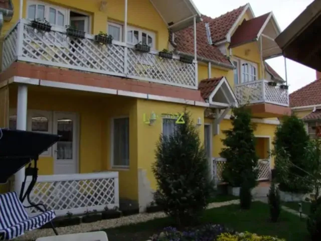 Eladó lakás Eger, Hajdúhegy 120 nm